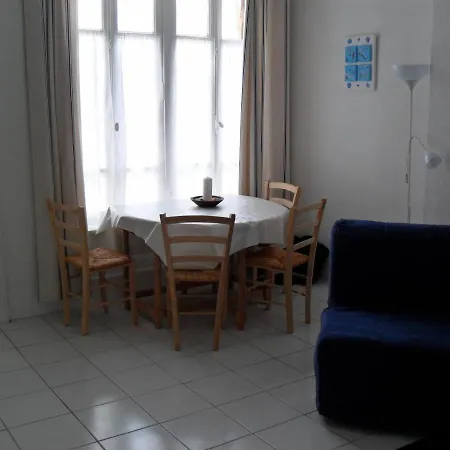 Studio 3 Pers. Proche De La Plage 72047 Апартаменты *
